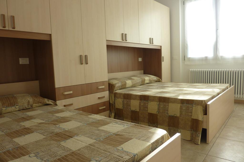 Residence Giuliana Dervio Cameră foto